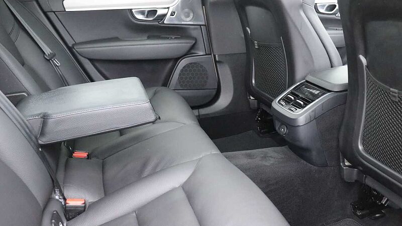 Volvo V90 Cross Country B5 (P) AWD Ultimate (Sunroof, Bowers & Wilkins Audio, 360 Camera)