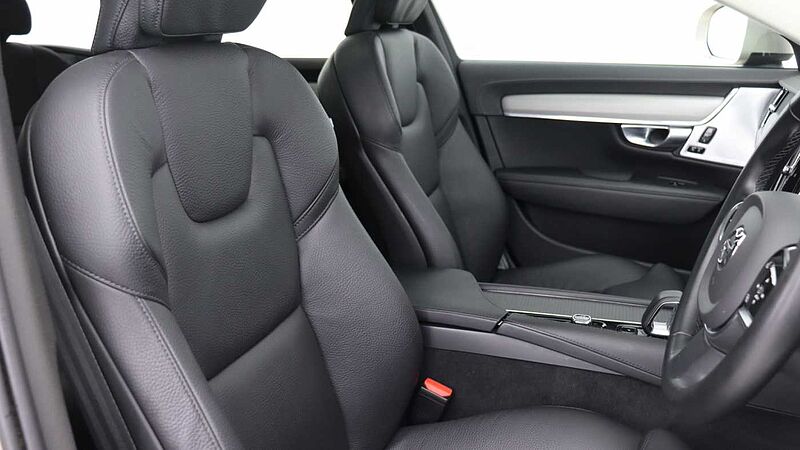 Volvo V90 Cross Country B5 (P) AWD Ultimate (Sunroof, Bowers & Wilkins Audio, 360 Camera)