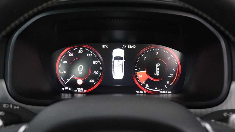 Volvo S90 D4 R-Design Auto (Winter Pack, Rear Camera, Heated Seats, Pilot Assist)