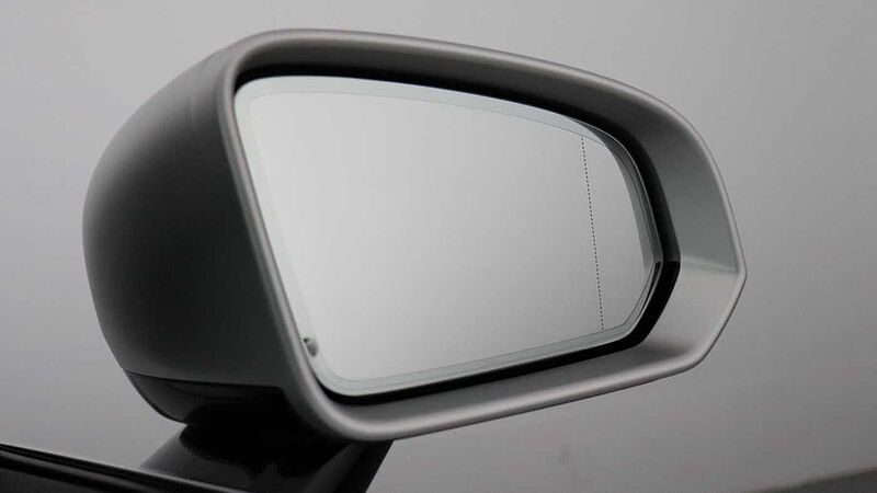 Volvo S90 D4 R-Design Auto (Winter Pack, Rear Camera, Heated Seats, Pilot Assist)