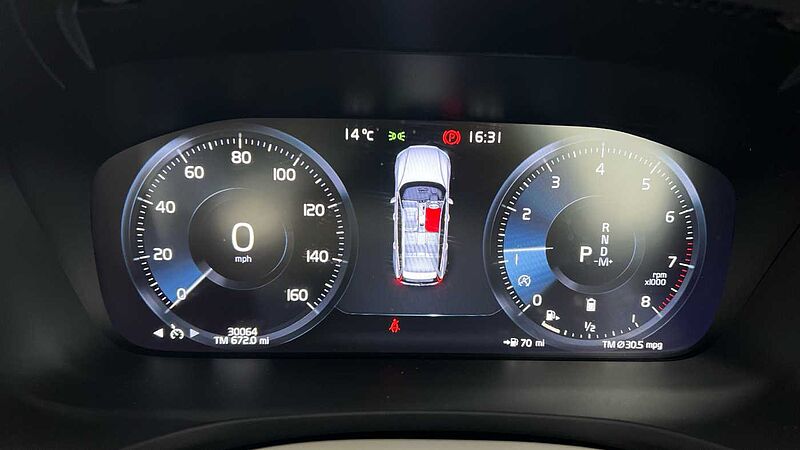 Volvo V60 Cross Country B5 (P) AWD (Blond Leather, Lounge Pack, Sunroof, Harman/Kardon Sound)