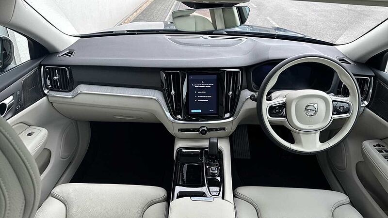 Volvo V60 2.0 T8 [455] PHEV Ultra Dark 5dr AWD Auto Estate
