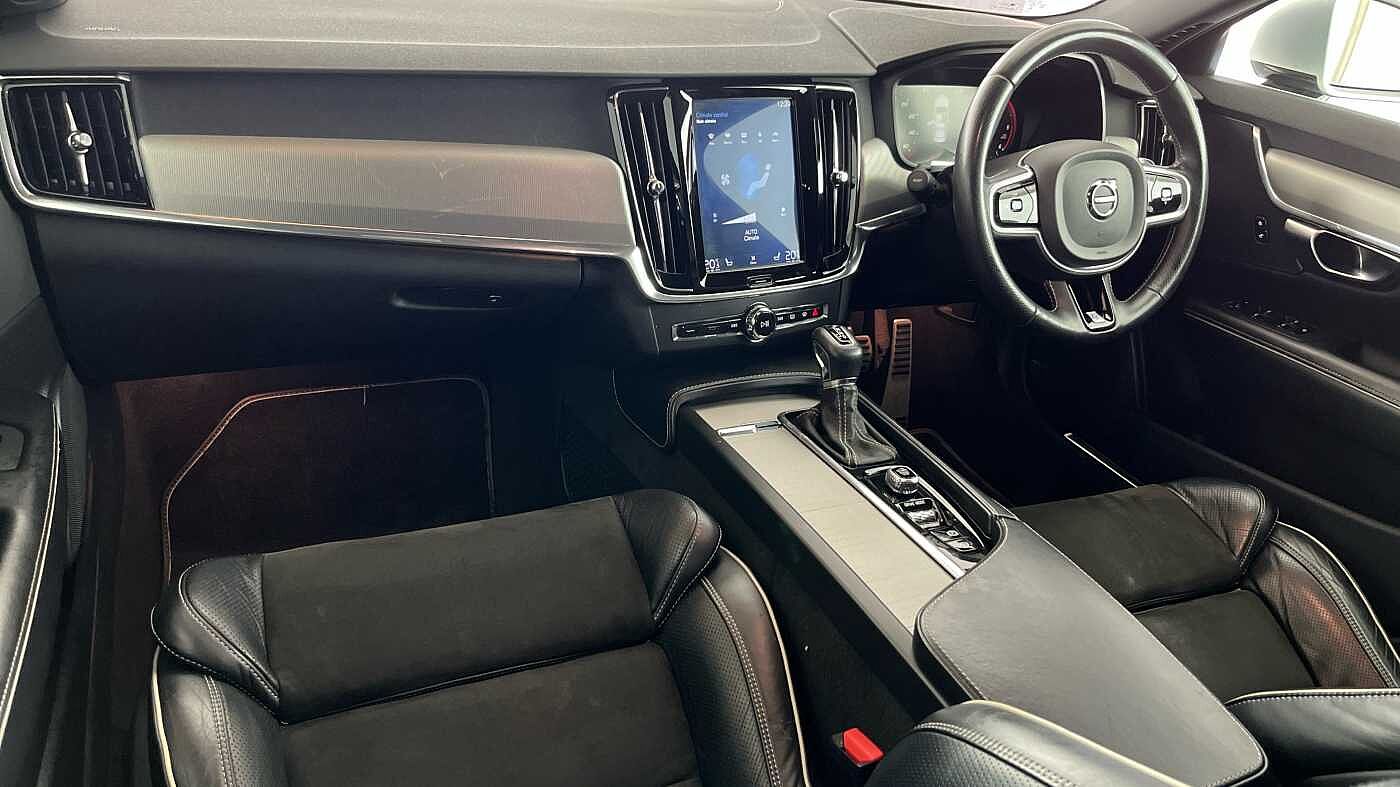 Volvo S90 D4 R-Design Automatic