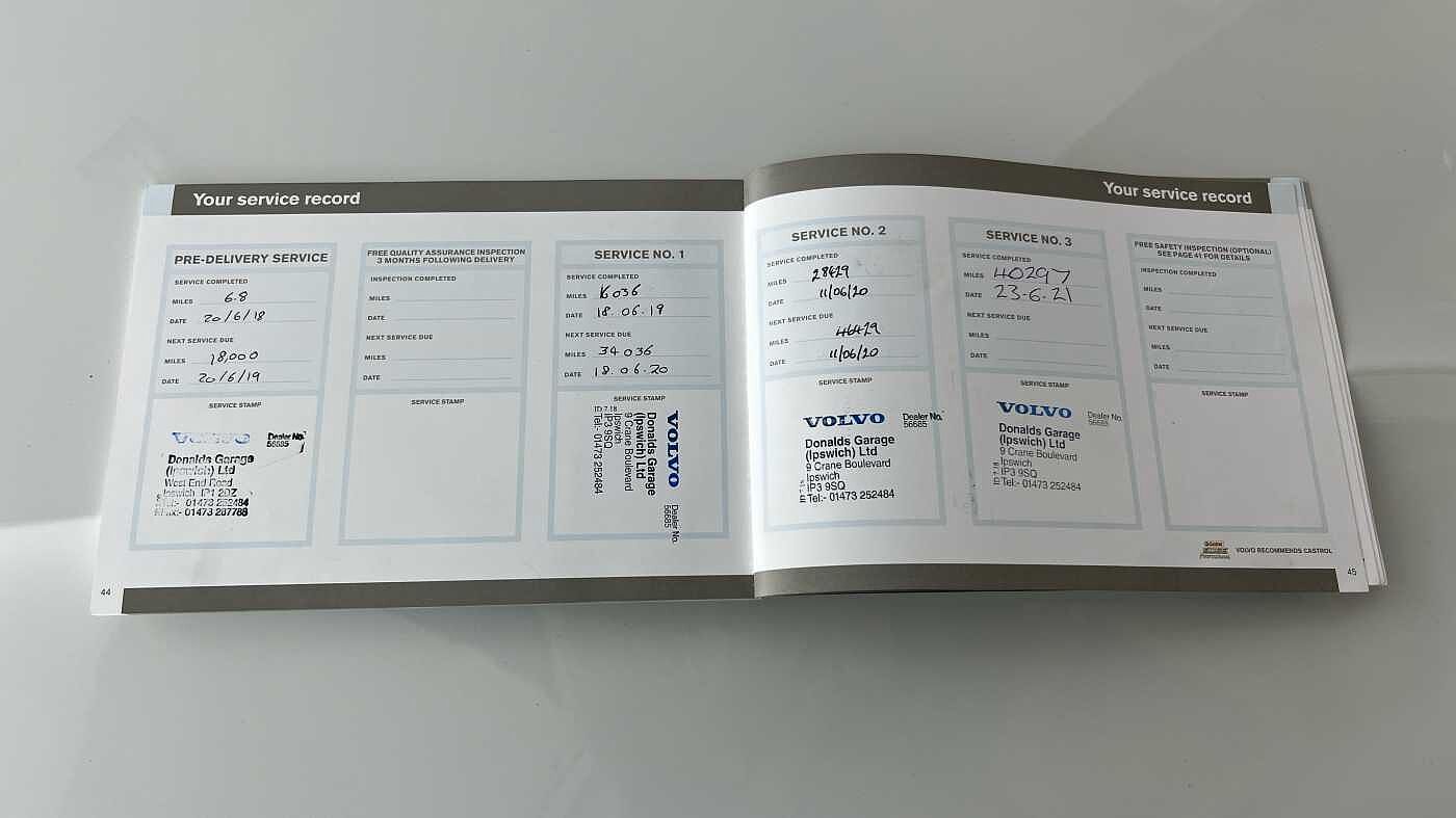 Volvo S90 D4 R-Design Automatic