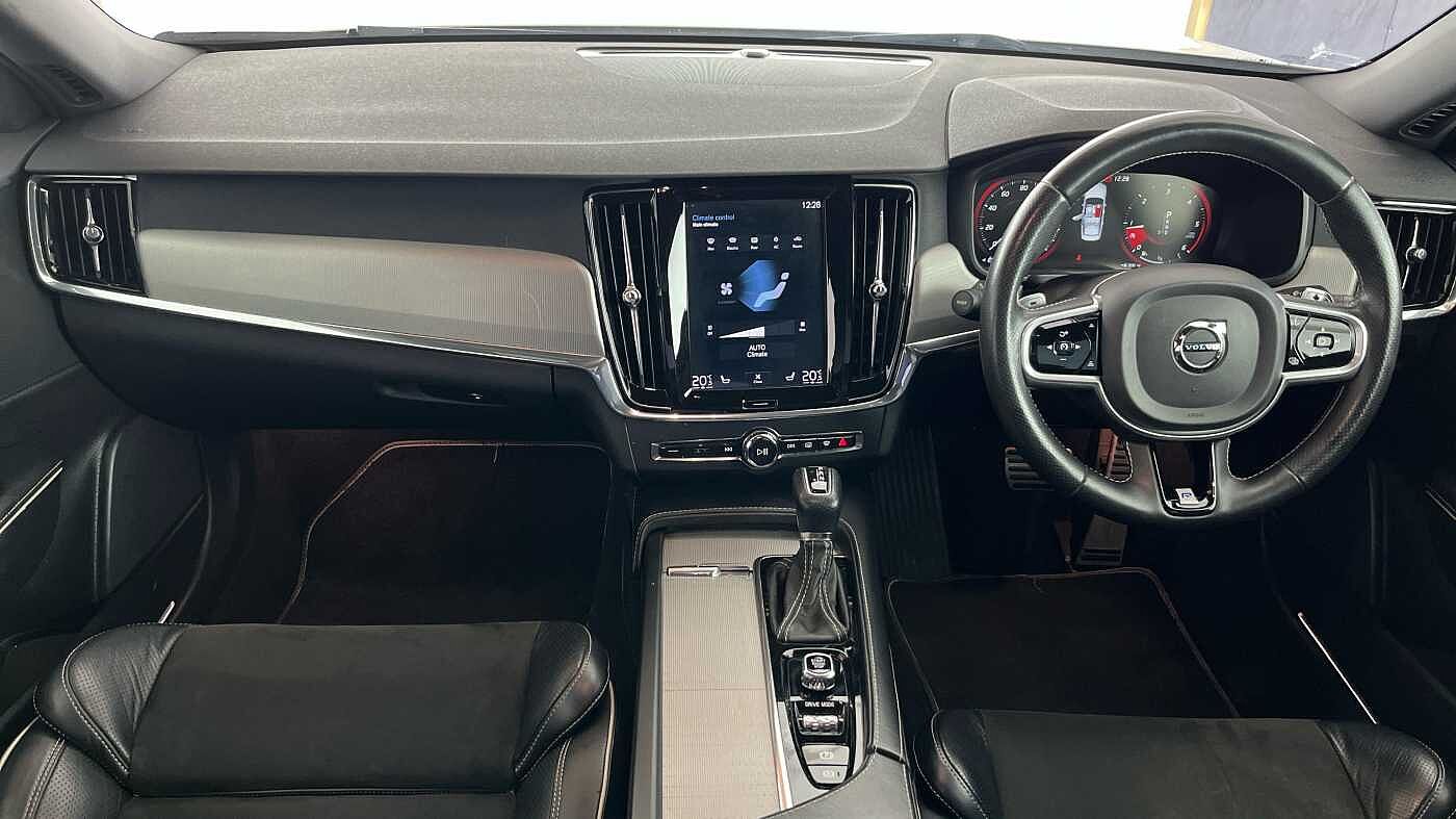 Volvo S90 D4 R-Design Automatic