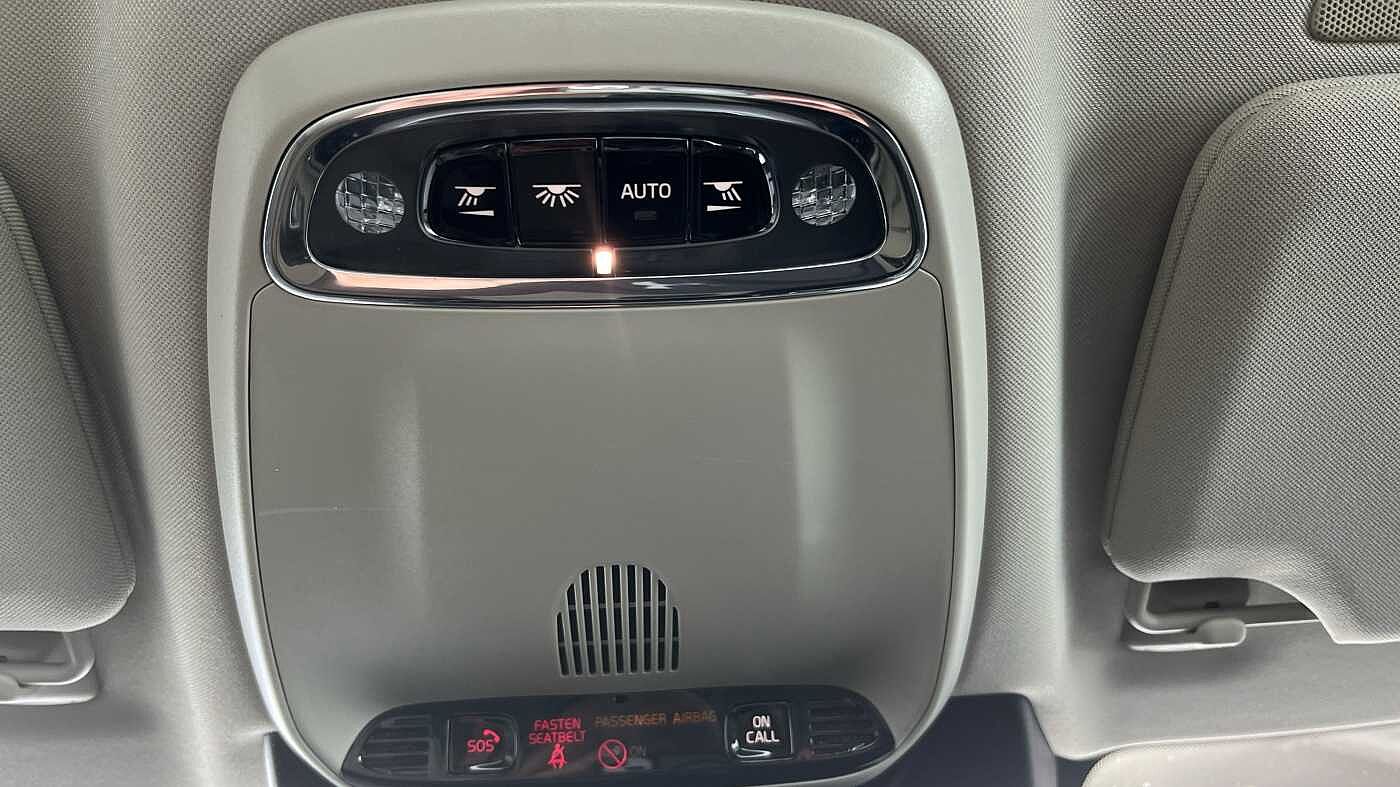 Volvo S90 D4 Momentum Plus Automatic