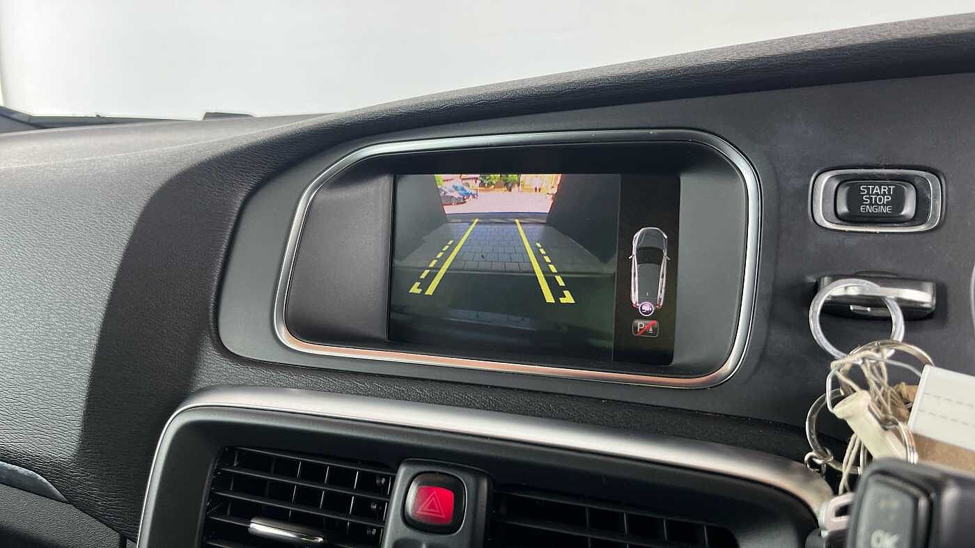 Volvo V40 T3 R-Design Pro Manual
