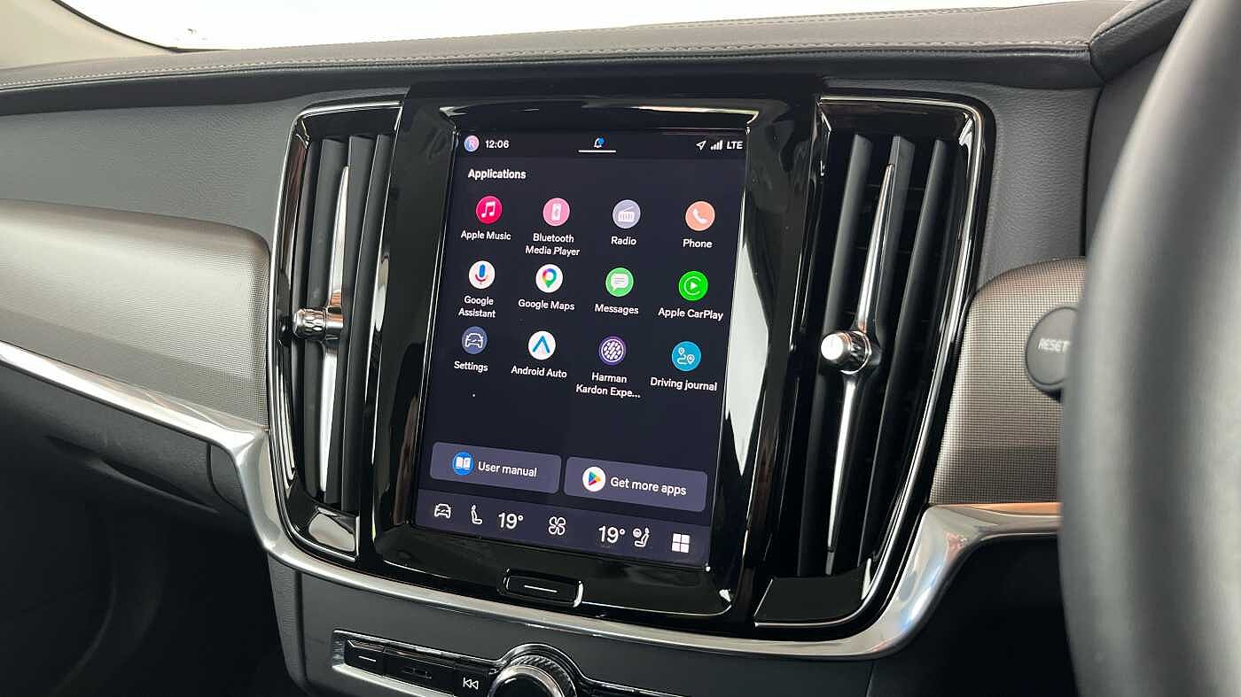 Volvo V90 Cross Country Plus, B5 AWD mild hybrid, Petrol