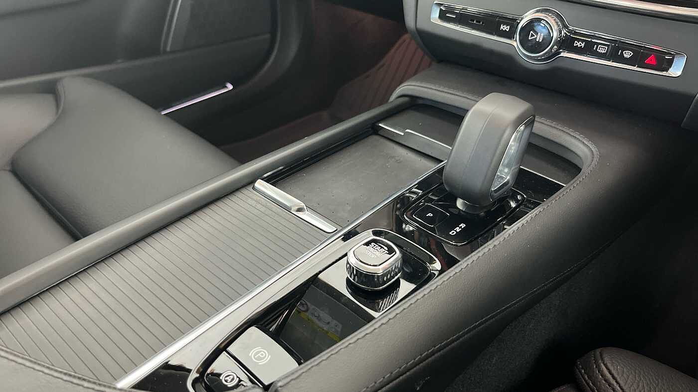 Volvo V90 Cross Country Plus, B5 AWD mild hybrid, Petrol