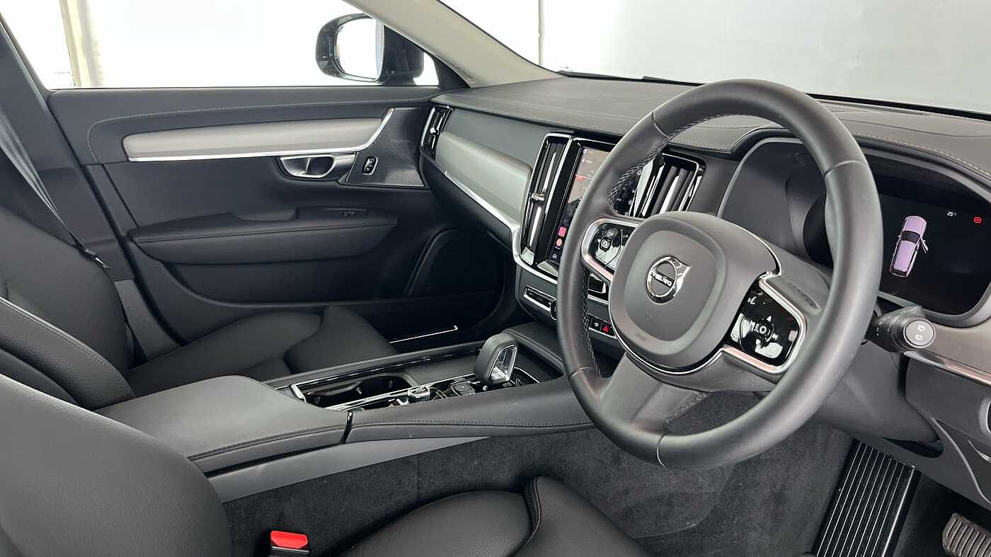 Volvo V90 Cross Country Plus, B5 AWD mild hybrid, Petrol