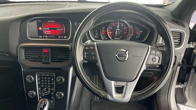 Volvo V40 T3 R-Design Pro Automatic