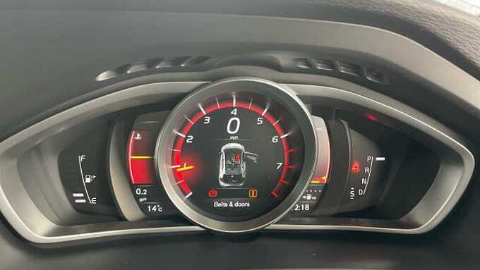 Volvo V40 T3 R-Design Pro Automatic