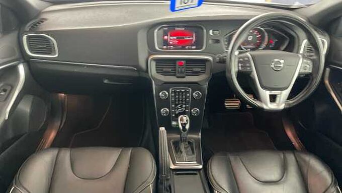 Volvo V40 T3 R-Design Pro Automatic