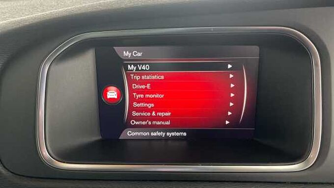 Volvo V40 T3 R-Design Pro Automatic