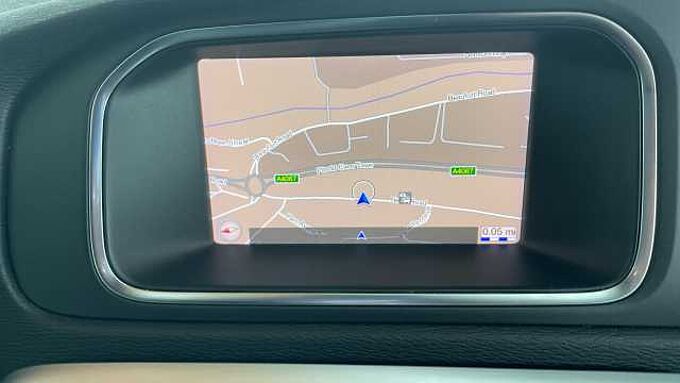 Volvo V40 T3 R-Design Pro Automatic