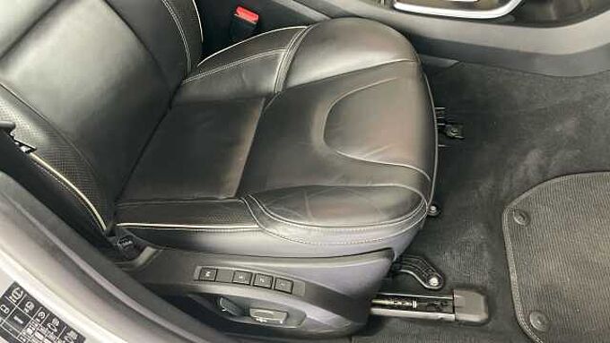 Volvo V40 T3 R-Design Pro Automatic