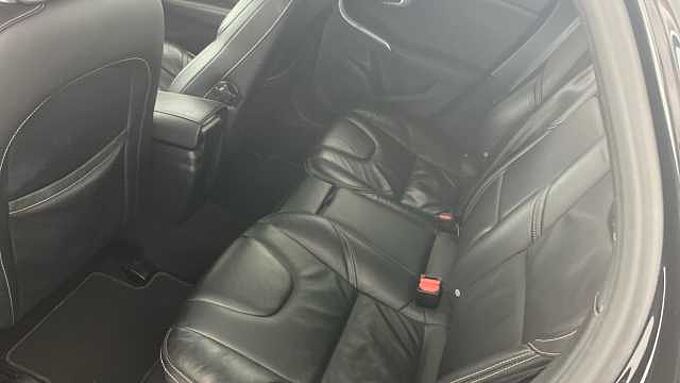 Volvo V40 T2 R-Design Pro Manual