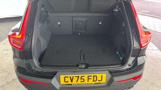 Volvo XC40 Black Edition Ultra, B4 Mild hybrid, Petrol