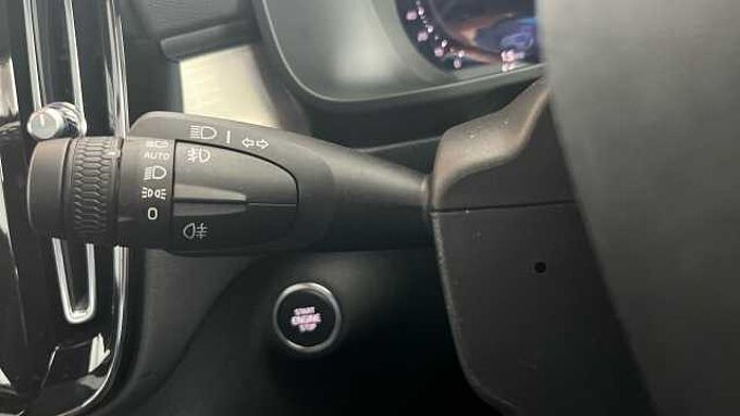 Volvo XC40 Black Edition Ultra, B4 Mild hybrid, Petrol