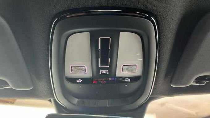 Volvo XC40 Black Edition Ultra, B4 Mild hybrid, Petrol