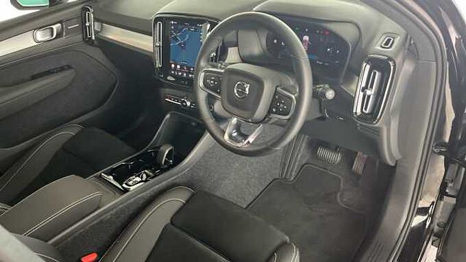 Volvo XC40 Black Edition Ultra, B4 Mild hybrid, Petrol