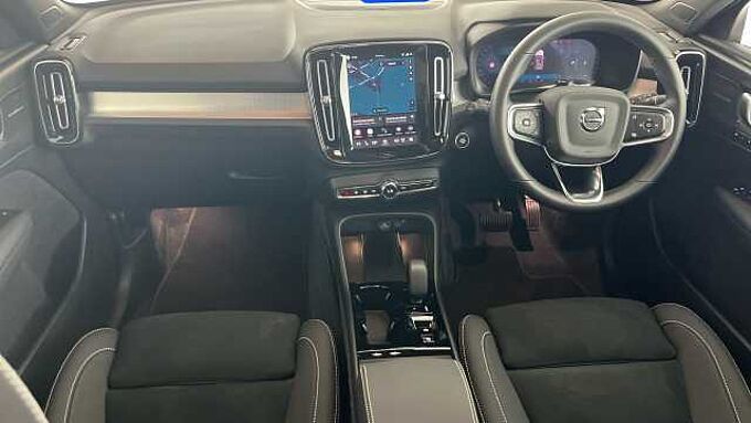 Volvo XC40 Black Edition Ultra, B4 Mild hybrid, Petrol