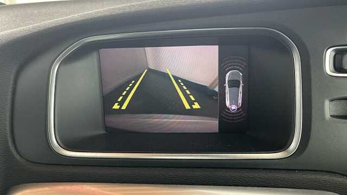 Volvo V40 T2 Momentum Automatic