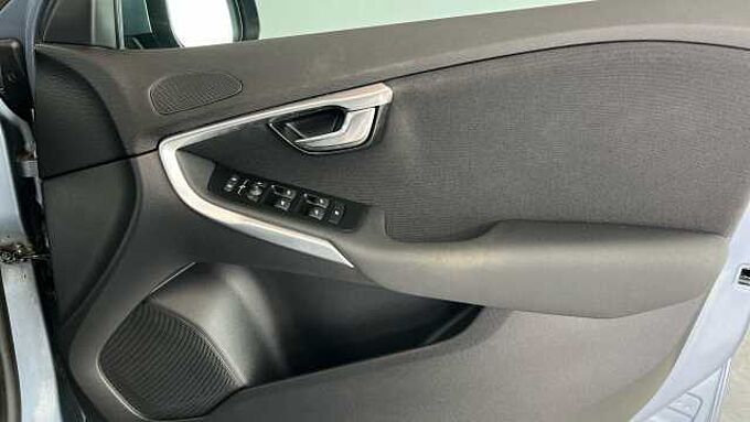 Volvo V40 T3 Momentum Automatic