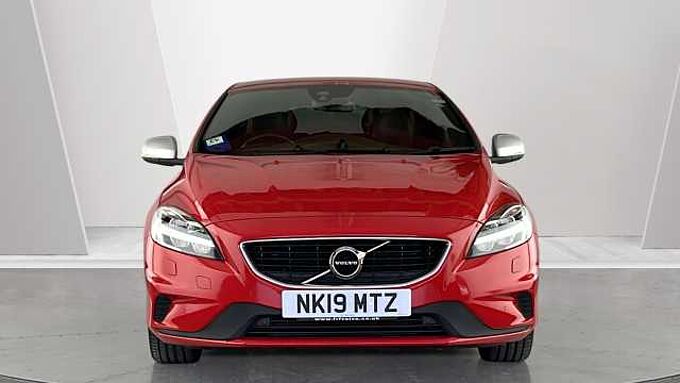 Volvo V40 T2 R-Design Pro Manual