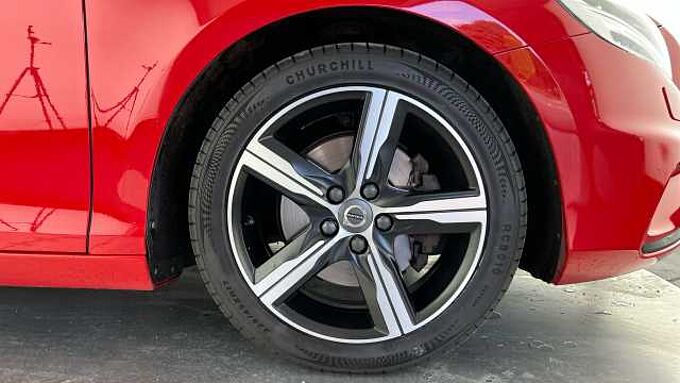 Volvo V40 T2 R-Design Pro Manual