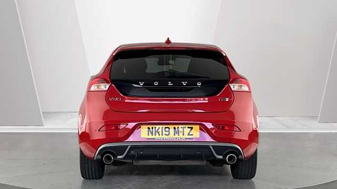 Volvo V40 T2 R-Design Pro Manual
