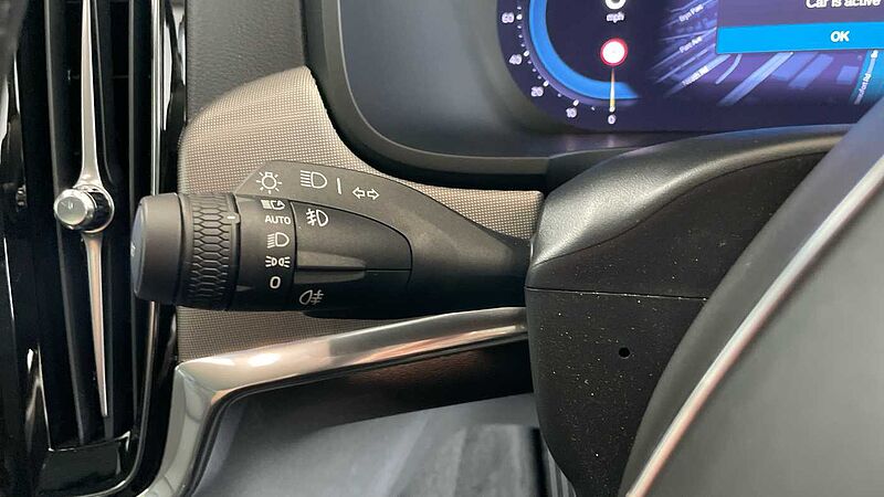 Volvo S90 Recharge Plus, T8 AWD Plug-in hybrid, Electric/Petrol, Dark