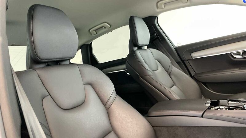 Volvo S90 Recharge Plus, T8 AWD Plug-in hybrid, Electric/Petrol, Dark