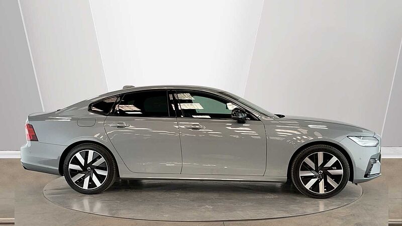 Volvo S90 Recharge Plus, T8 AWD Plug-in hybrid, Electric/Petrol, Dark