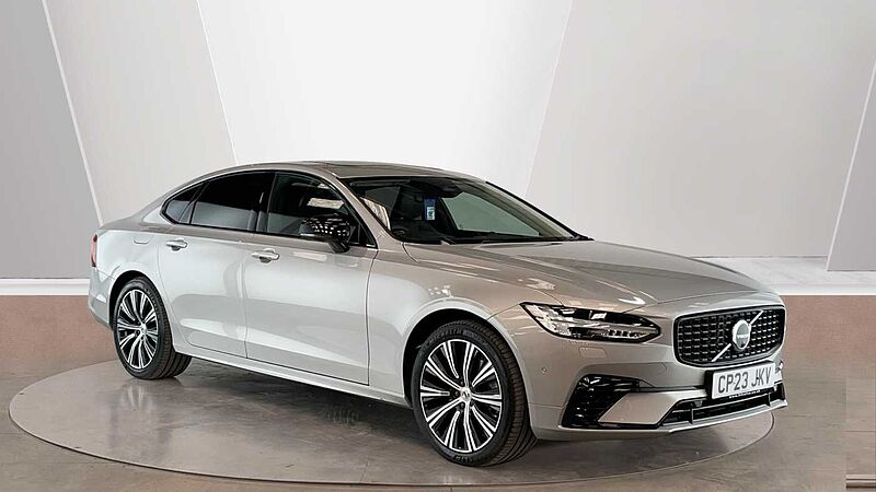 Volvo S90 Recharge Ultimate, T8 AWD plug-in hybrid, Electric/Petrol, Dark