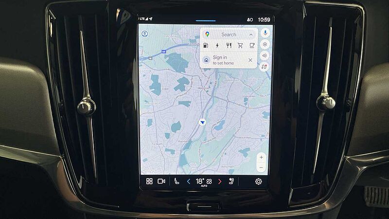 Volvo S90 Recharge Ultimate, T8 AWD plug-in hybrid, Electric/Petrol, Dark