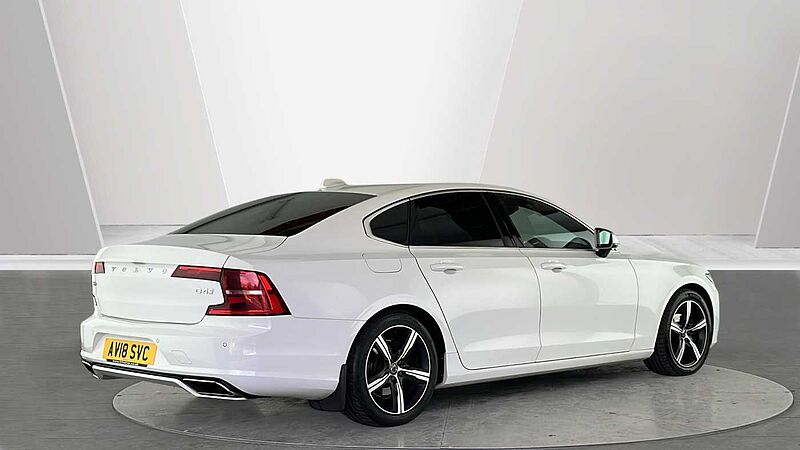 Volvo S90 D4 R-Design Automatic