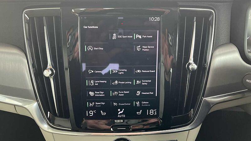 Volvo S90 D4 Momentum Plus Automatic