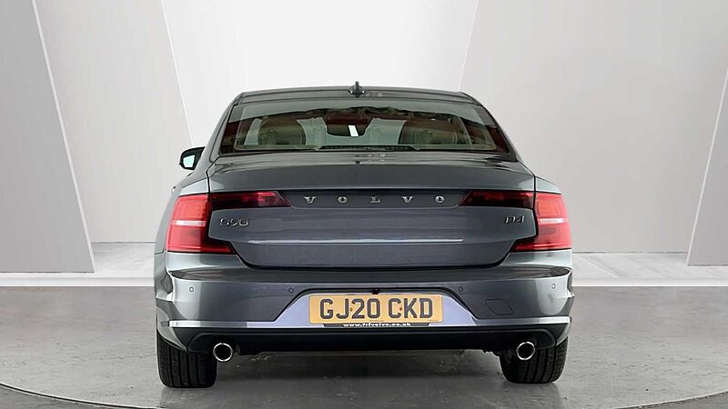 Volvo S90 D4 Momentum Plus Automatic