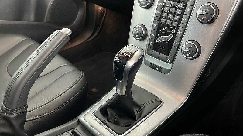 Volvo V40 T2 [122] Inscription 5dr