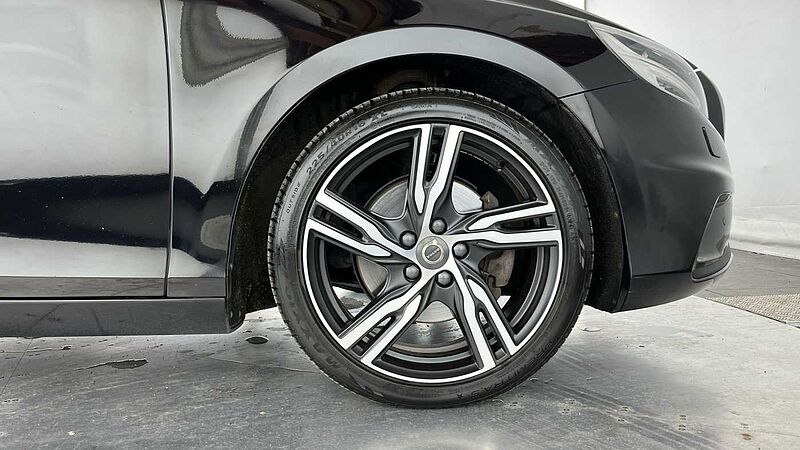 Volvo V40 T3 R-Design Pro Manual
