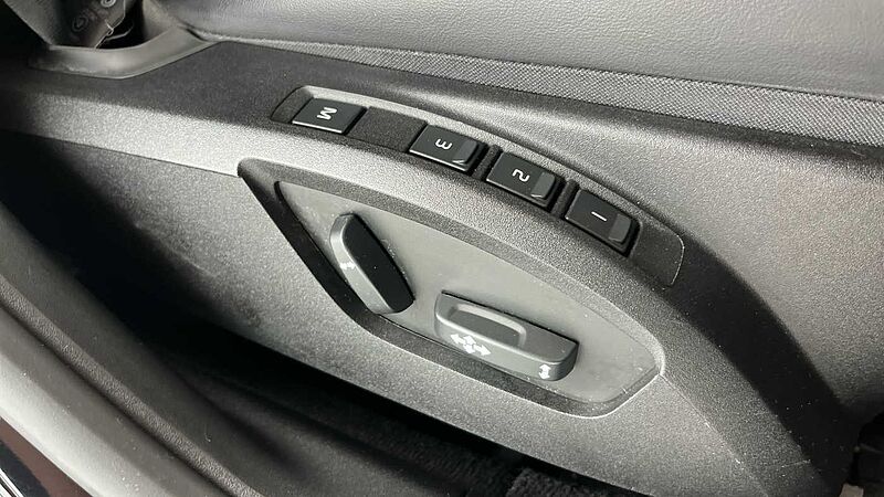 Volvo V40 T3 R-Design Pro Manual