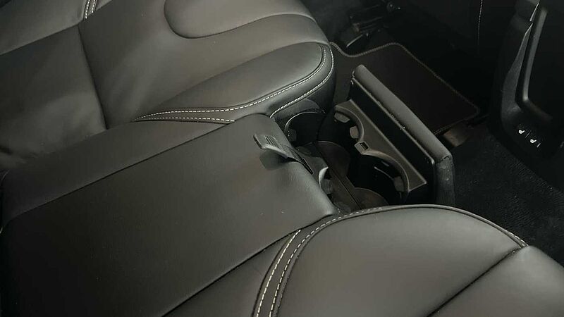 Volvo V40 T3 R-Design Pro Manual