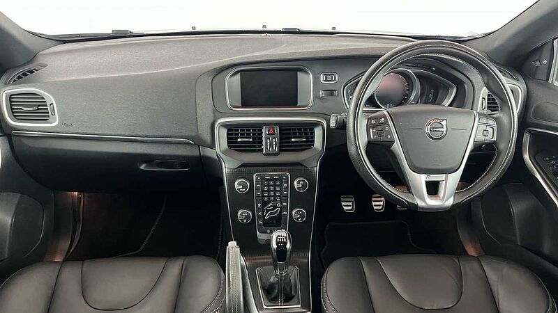 Volvo V40 T3 R-Design Pro Manual