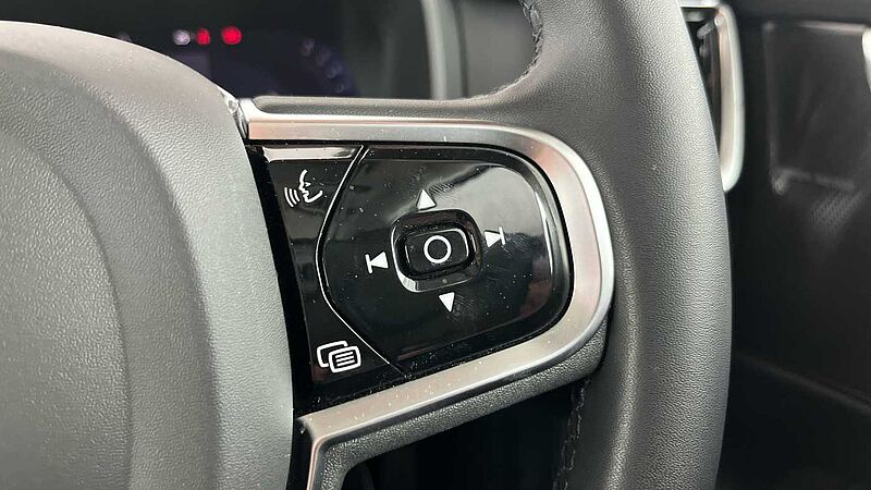 Volvo V90 Cross Country Plus, B5 AWD mild hybrid, Petrol