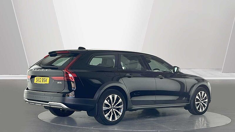 Volvo V90 Cross Country Plus, B5 AWD mild hybrid, Petrol