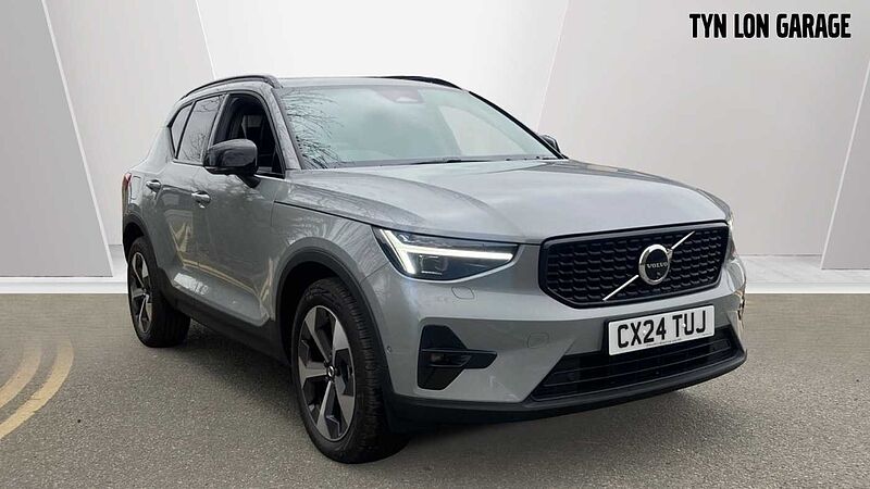 Volvo XC40 Ultimate, B4 Mild hybrid, Petrol, Dark