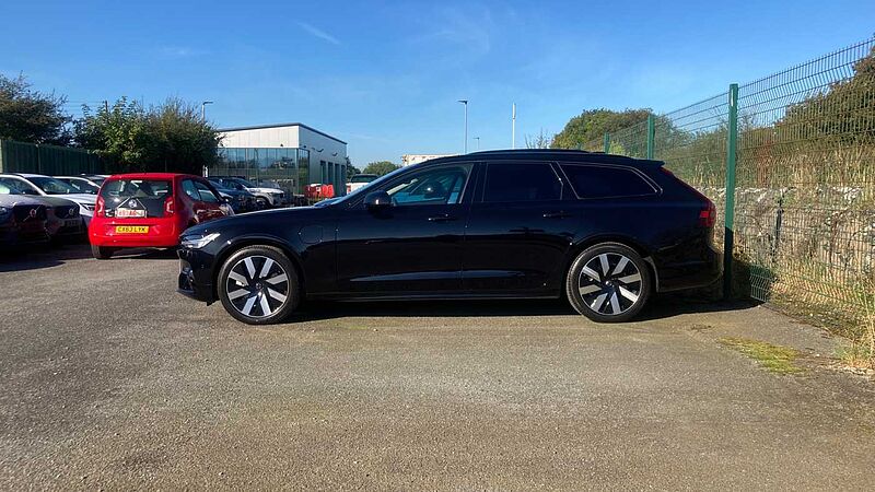 Volvo V90 Plus, T6 AWD Plug-in hybrid, Electric/Petrol, Dark