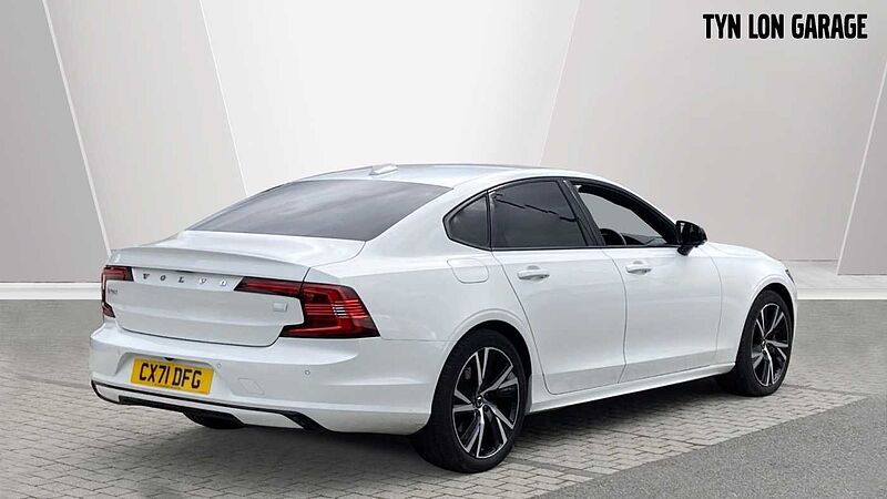 Volvo S90 Recharge R-Design, T8 AWD plug-in hybrid