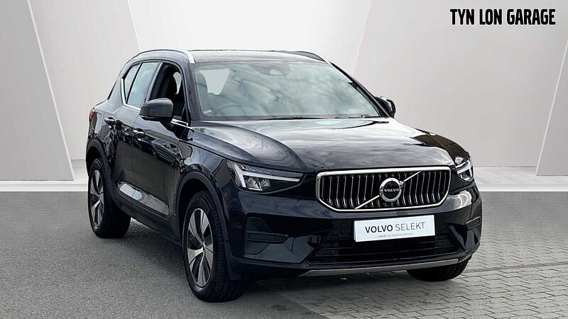 Volvo XC40 Recharge Core, T4 plug-in hybrid, Electric/Petrol, Bright